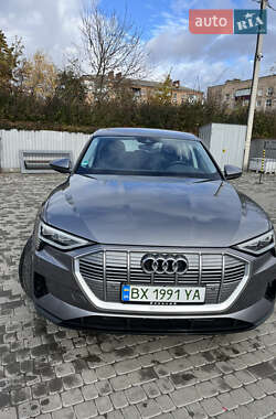 Внедорожник / Кроссовер Audi e-tron 2022 в Староконстантинове