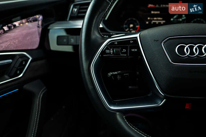 Позашляховик / Кросовер Audi e-tron 2019 в Луцьку