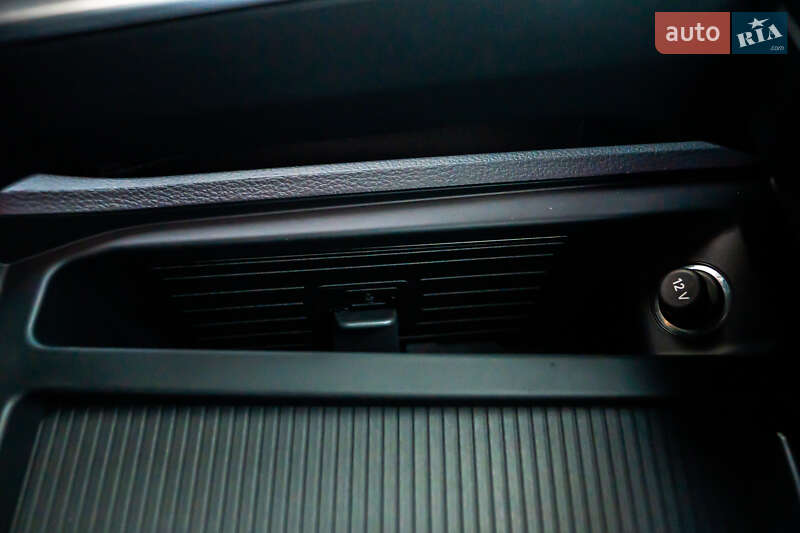 Позашляховик / Кросовер Audi e-tron 2019 в Луцьку