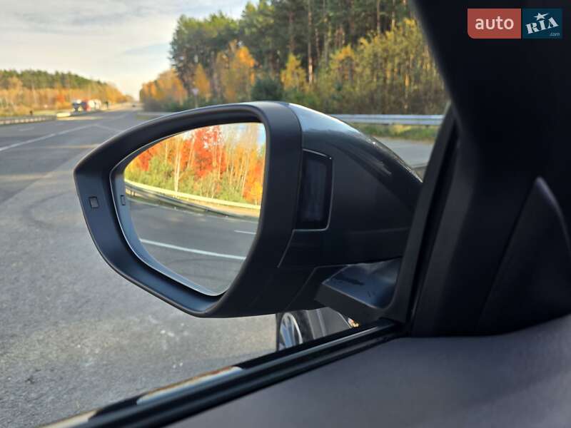 Позашляховик / Кросовер Audi e-tron 2020 в Ковелі фото 38 Позашляховик / Кросовер Audi e-tron 2020 в Ковелі