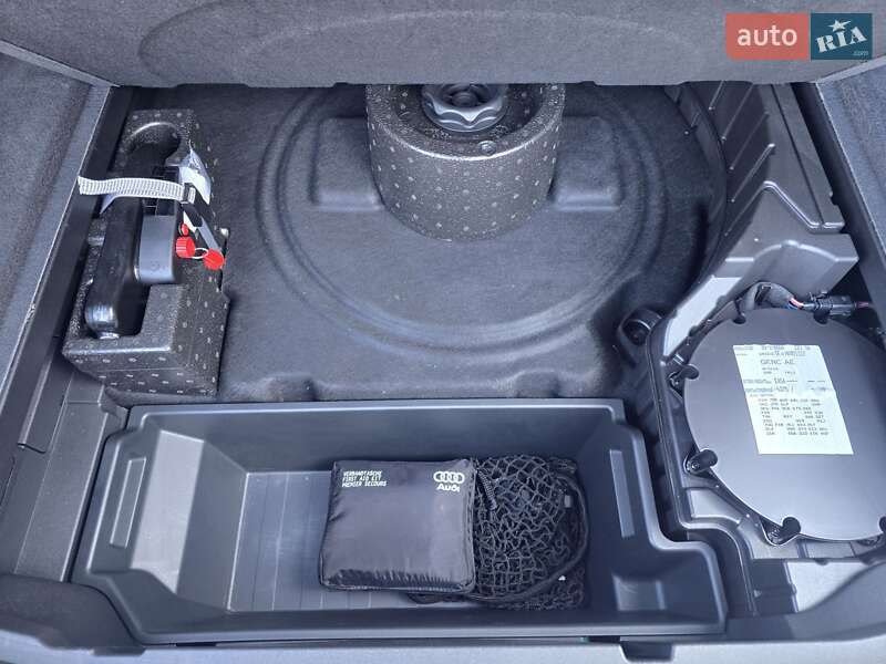 Позашляховик / Кросовер Audi e-tron 2020 в Ковелі фото 43 Позашляховик / Кросовер Audi e-tron 2020 в Ковелі