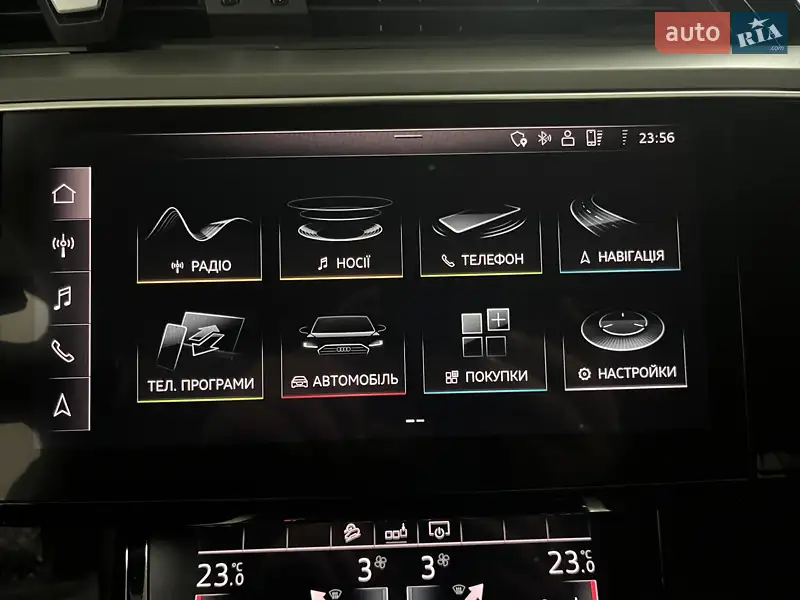 Audi e-tron 2018 VIN WAUZZZGE1KB002153 фото оголошення 23 з 71