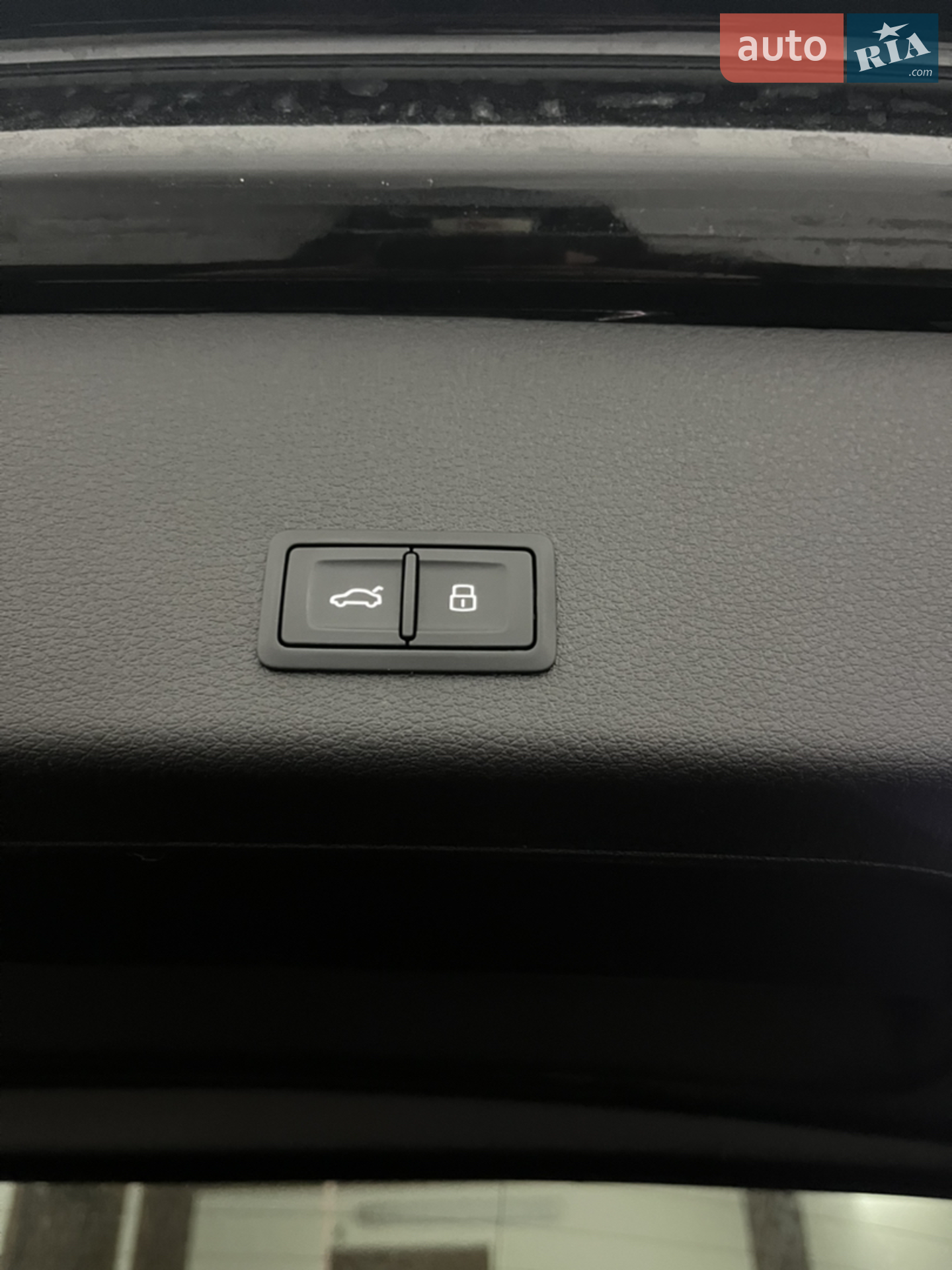 2018 Audi e-tron - мініатюра 38