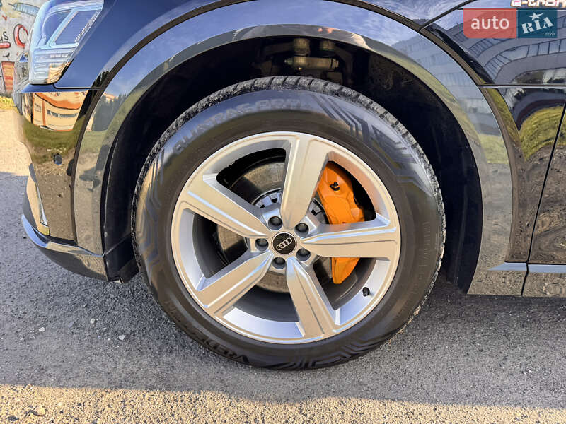 Внедорожник / Кроссовер Audi e-tron 2023 в Хмельницком фото 17 Внедорожник / Кроссовер Audi e-tron 2023 в Хмельницком