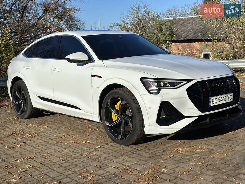 Внедорожник / Кроссовер Audi e-tron 2020 в Львове фото 4 Внедорожник / Кроссовер Audi e-tron 2020 в Львове