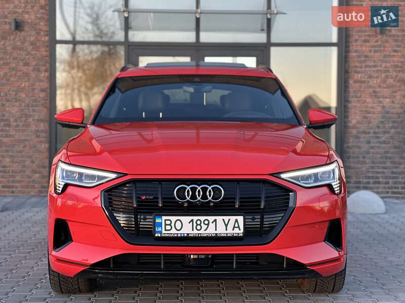 Позашляховик / Кросовер Audi e-tron 2019 в Тернополі фото 15 Позашляховик / Кросовер Audi e-tron 2019 в Тернополі