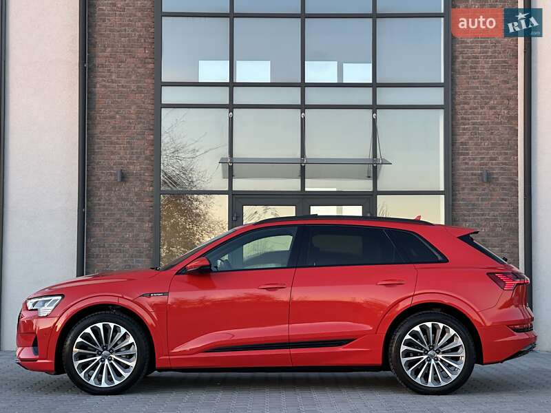 Позашляховик / Кросовер Audi e-tron 2019 в Тернополі фото 22 Позашляховик / Кросовер Audi e-tron 2019 в Тернополі