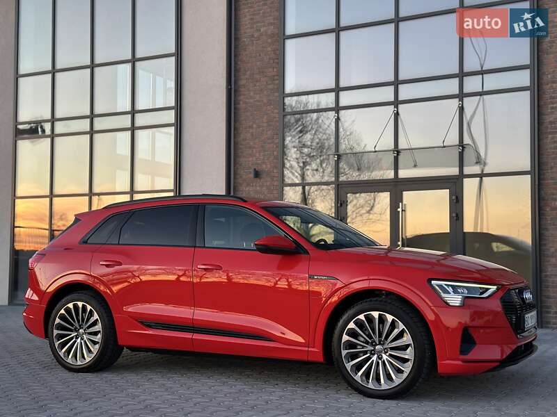 Позашляховик / Кросовер Audi e-tron 2019 в Тернополі фото 31 Позашляховик / Кросовер Audi e-tron 2019 в Тернополі