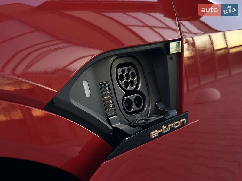 Позашляховик / Кросовер Audi e-tron 2019 в Тернополі фото 44 Позашляховик / Кросовер Audi e-tron 2019 в Тернополі