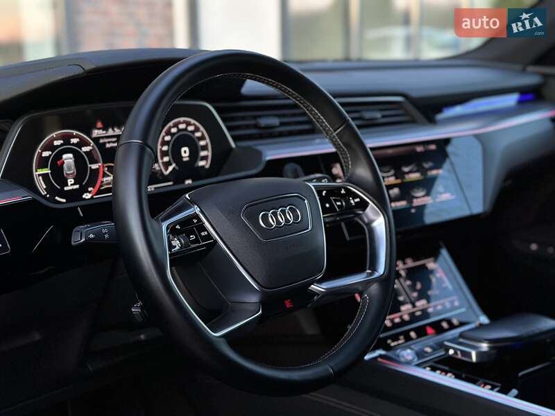 Позашляховик / Кросовер Audi e-tron 2019 в Тернополі фото 57 Позашляховик / Кросовер Audi e-tron 2019 в Тернополі