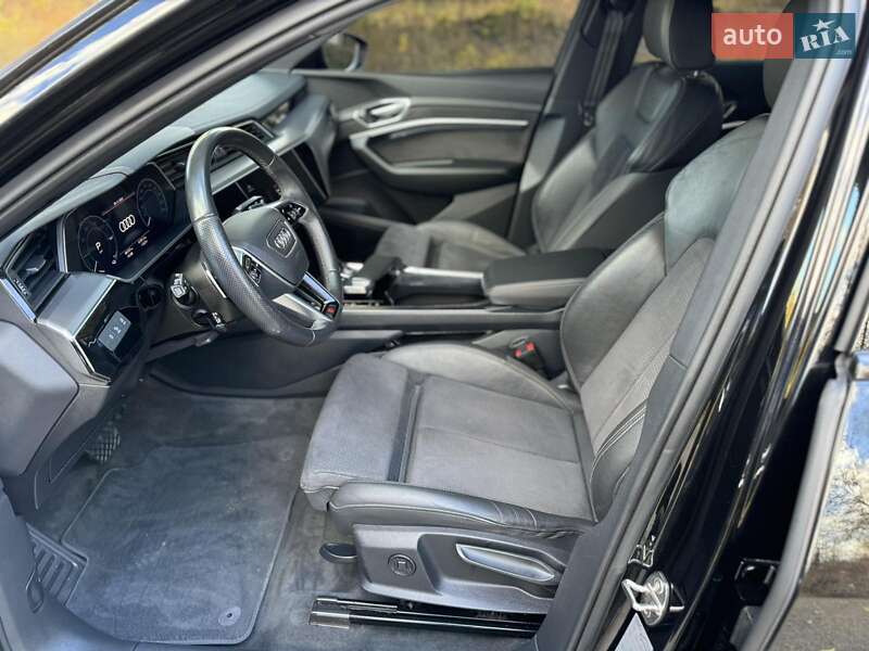 Внедорожник / Кроссовер Audi e-tron 2021 в Днепре