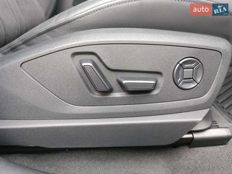 Внедорожник / Кроссовер Audi e-tron 2022 в Киеве