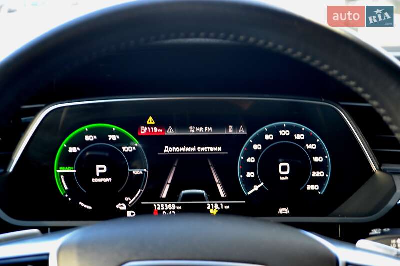 Позашляховик / Кросовер Audi e-tron 2020 в Хмельницькому фото 27 Позашляховик / Кросовер Audi e-tron 2020 в Хмельницькому