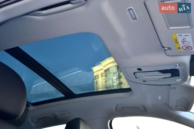 Позашляховик / Кросовер Audi e-tron 2020 в Хмельницькому фото 175 Позашляховик / Кросовер Audi e-tron 2020 в Хмельницькому