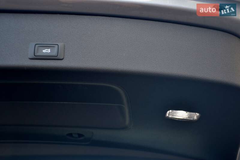 Позашляховик / Кросовер Audi e-tron 2020 в Хмельницькому фото 205 Позашляховик / Кросовер Audi e-tron 2020 в Хмельницькому