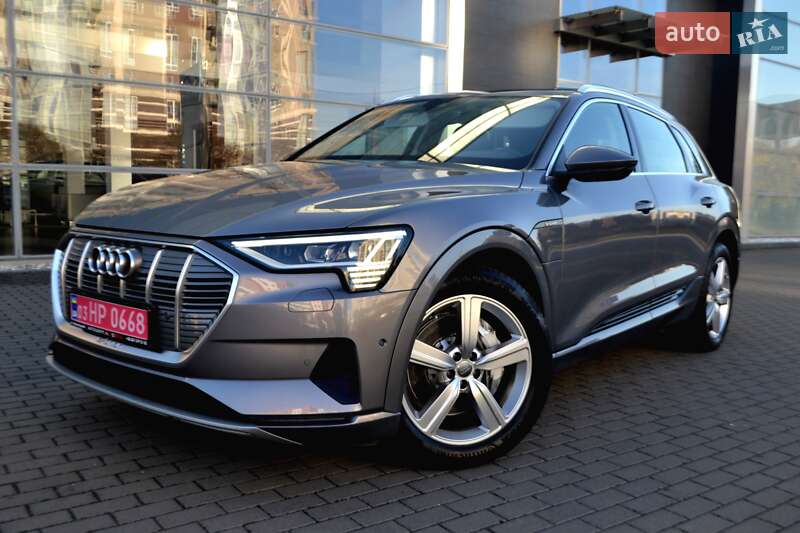 Позашляховик / Кросовер Audi e-tron 2020 в Хмельницькому фото 14 Позашляховик / Кросовер Audi e-tron 2020 в Хмельницькому