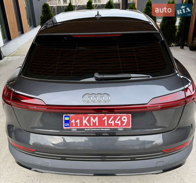 Внедорожник / Кроссовер Audi e-tron 2020 в Киеве фото 8 Внедорожник / Кроссовер Audi e-tron 2020 в Киеве