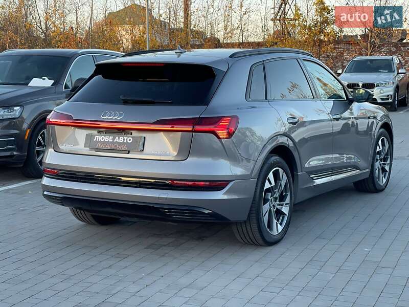 Позашляховик / Кросовер Audi e-tron 2020 в Львові