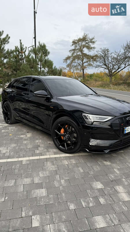 Внедорожник / Кроссовер Audi e-tron 2022 в Ужгороде фото Внедорожник / Кроссовер Audi e-tron 2022 в Ужгороде