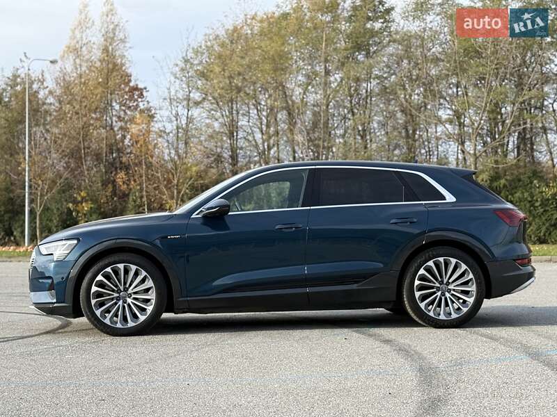Внедорожник / Кроссовер Audi e-tron 2019 в Львове фото 8 Внедорожник / Кроссовер Audi e-tron 2019 в Львове