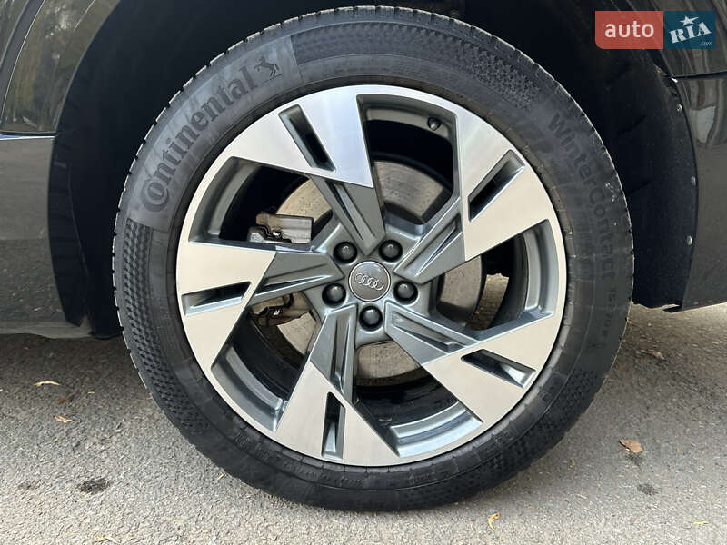 Позашляховик / Кросовер Audi e-tron 2019 в Івано-Франківську