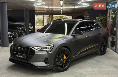 Позашляховик / Кросовер Audi e-tron 2019 в Одесі