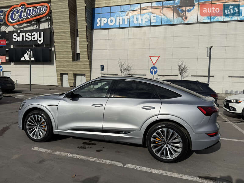 Внедорожник / Кроссовер Audi e-tron 2021 в Дрогобыче
