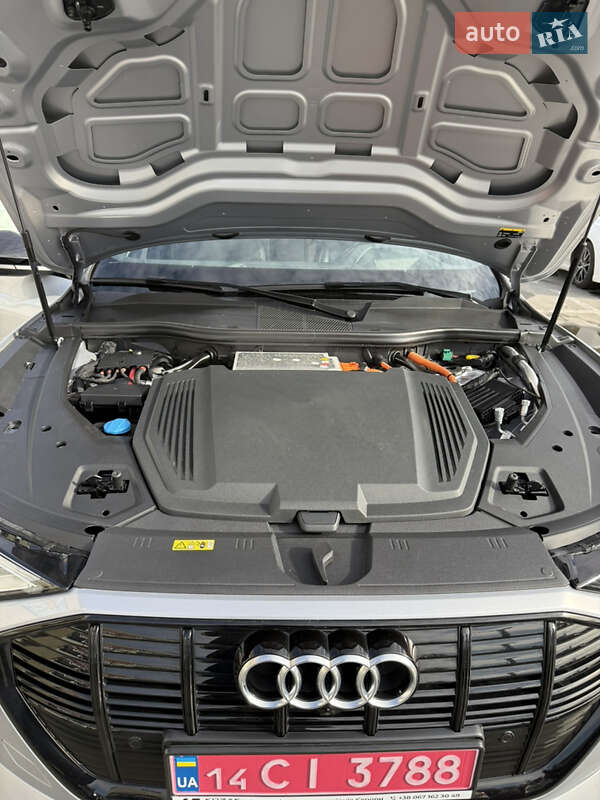 Внедорожник / Кроссовер Audi e-tron 2021 в Дрогобыче