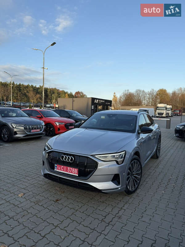 Внедорожник / Кроссовер Audi e-tron 2021 в Дрогобыче