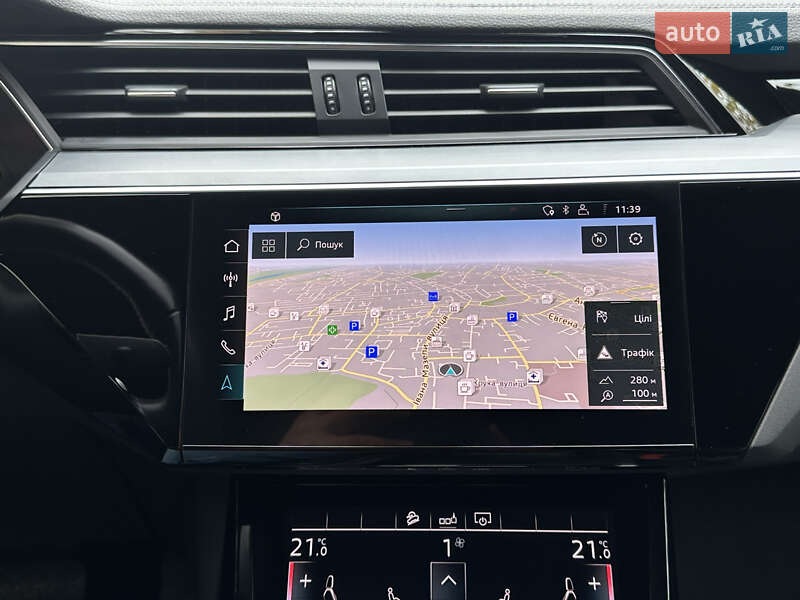 Позашляховик / Кросовер Audi e-tron 2019 в Івано-Франківську