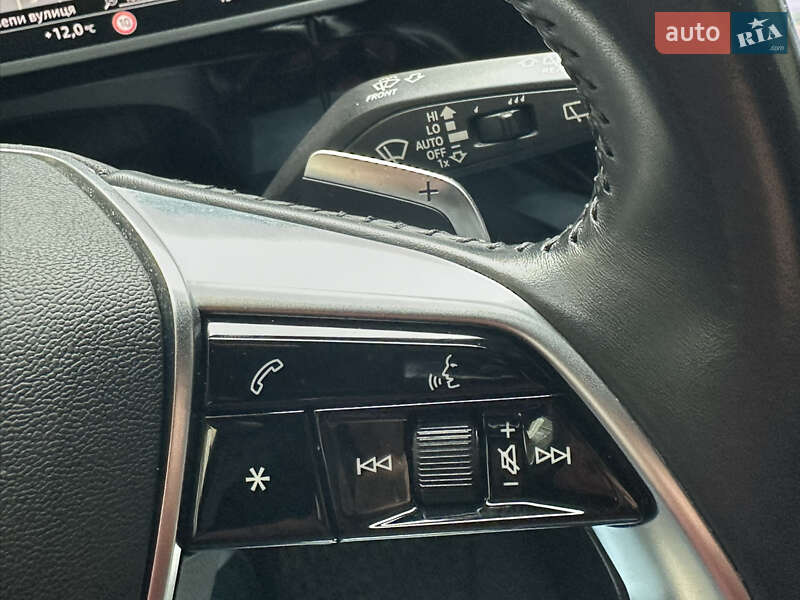 Позашляховик / Кросовер Audi e-tron 2019 в Івано-Франківську