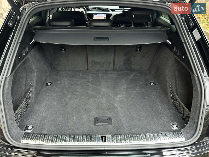 Позашляховик / Кросовер Audi e-tron 2019 в Івано-Франківську