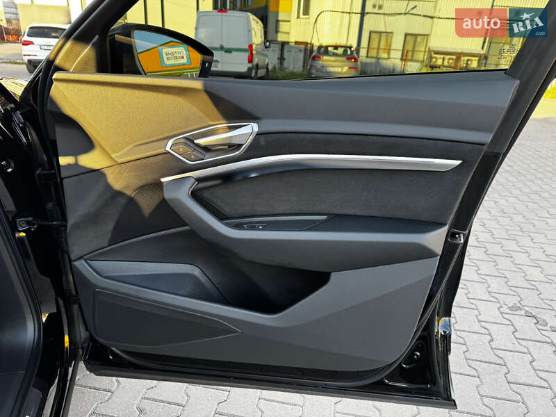 Внедорожник / Кроссовер Audi e-tron 2023 в Хмельницком фото 31 Внедорожник / Кроссовер Audi e-tron 2023 в Хмельницком