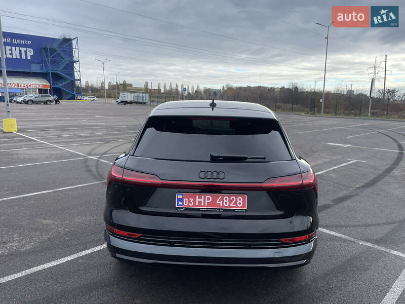 Позашляховик / Кросовер Audi e-tron 2023 в Рівному фото 16 Позашляховик / Кросовер Audi e-tron 2023 в Рівному
