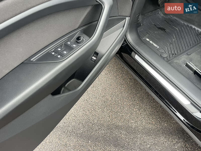 Позашляховик / Кросовер Audi e-tron 2023 в Рівному фото 45 Позашляховик / Кросовер Audi e-tron 2023 в Рівному