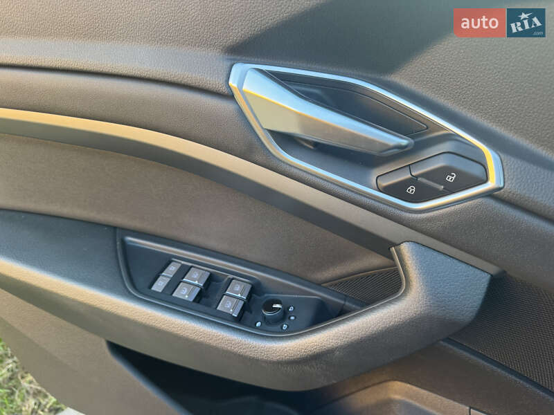 Позашляховик / Кросовер Audi e-tron 2022 в Мукачевому фото 32 Позашляховик / Кросовер Audi e-tron 2022 в Мукачевому