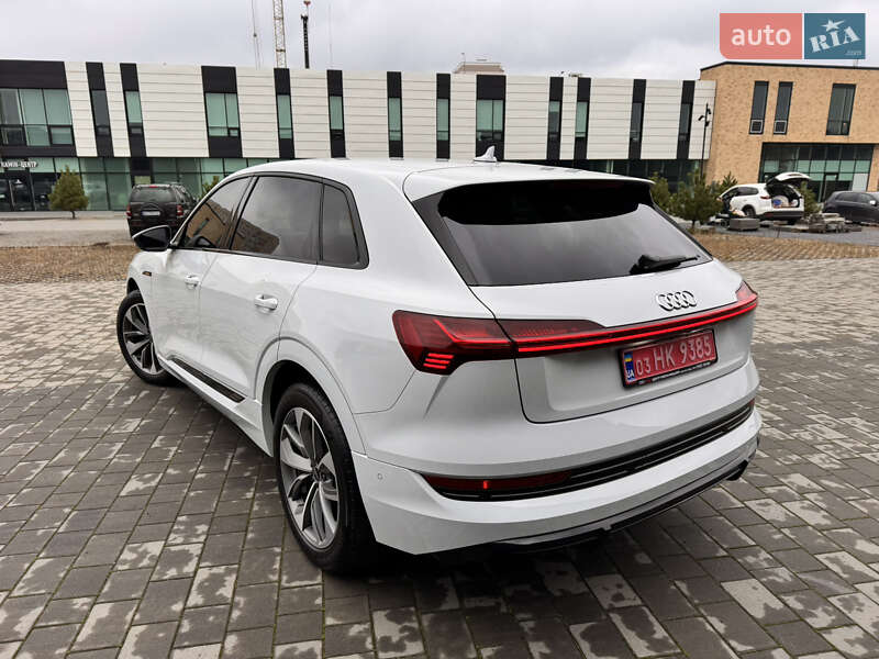 Позашляховик / Кросовер Audi e-tron 2023 в Хмельницькому фото 18 Позашляховик / Кросовер Audi e-tron 2023 в Хмельницькому