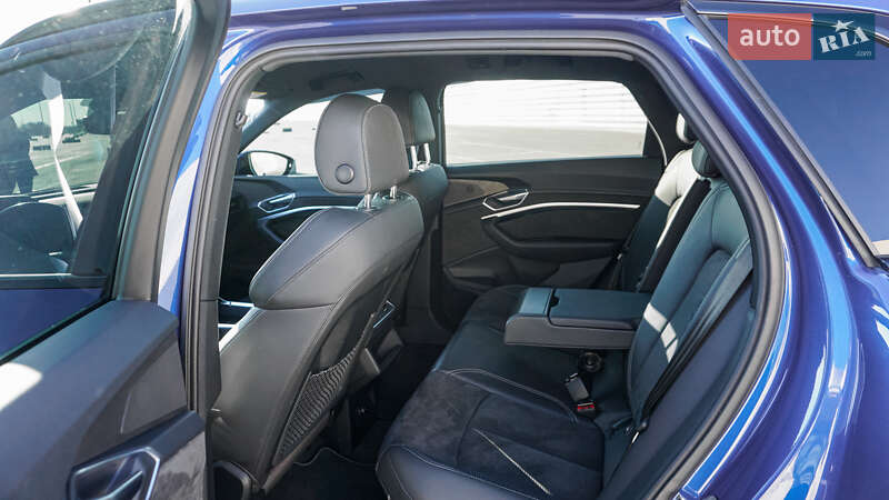 Внедорожник / Кроссовер Audi e-tron 2021 в Львове фото 31 Внедорожник / Кроссовер Audi e-tron 2021 в Львове