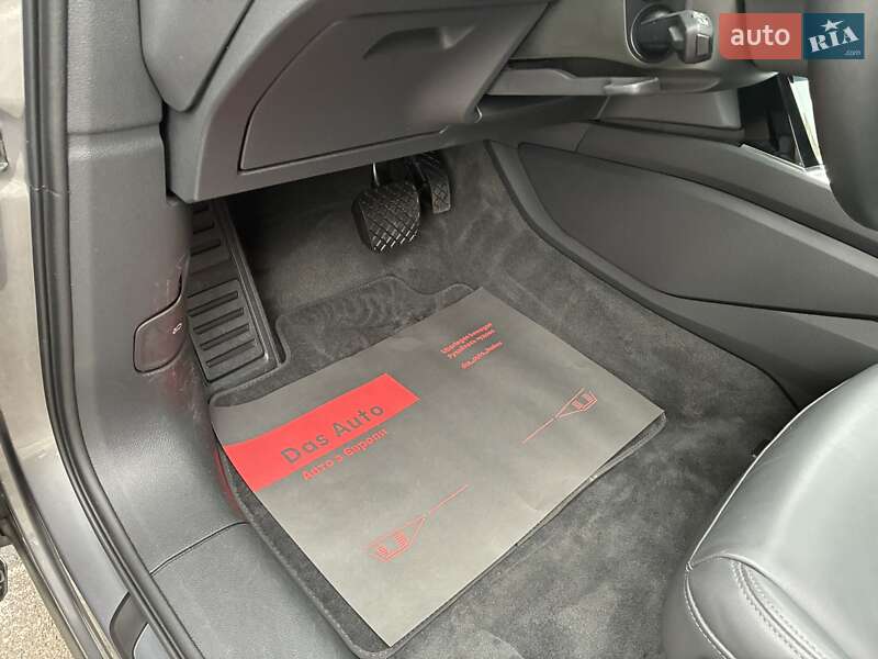 Позашляховик / Кросовер Audi e-tron 2022 в Києві