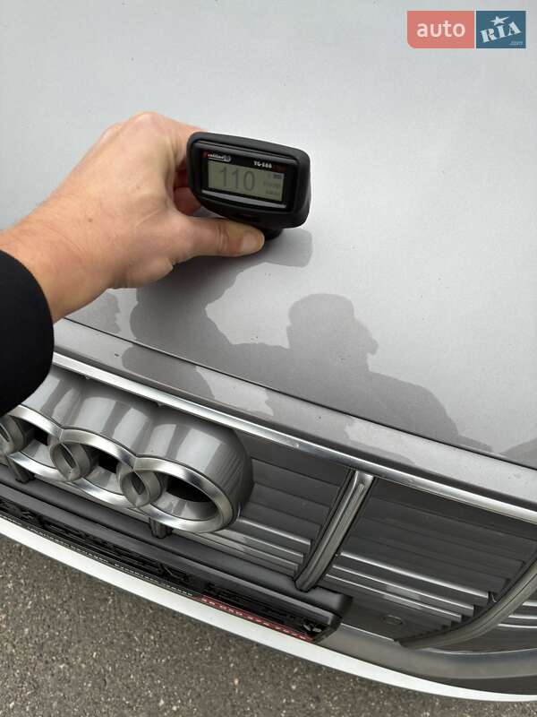 Позашляховик / Кросовер Audi e-tron 2022 в Києві