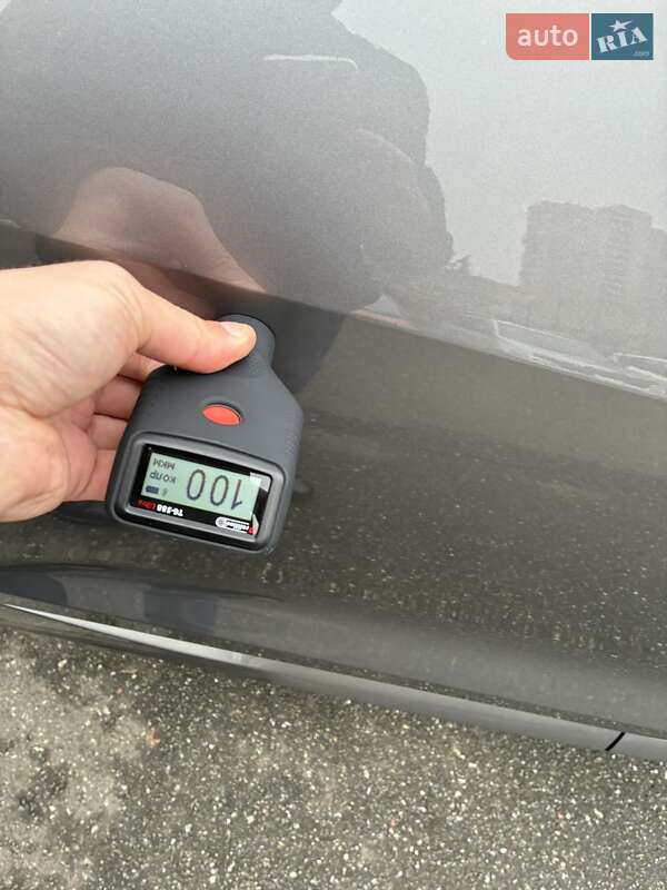 Позашляховик / Кросовер Audi e-tron 2022 в Києві