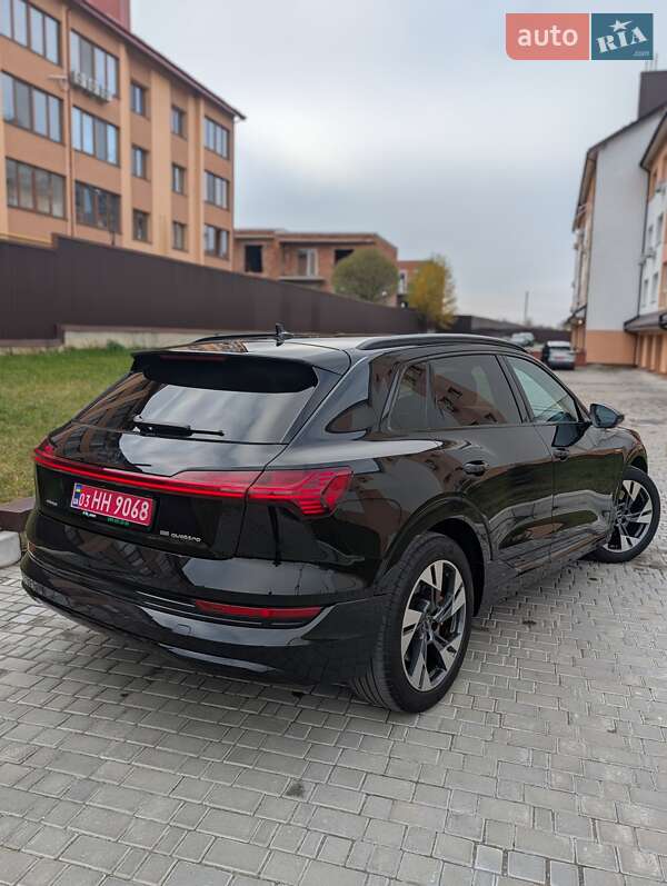 Внедорожник / Кроссовер Audi e-tron 2022 в Львове