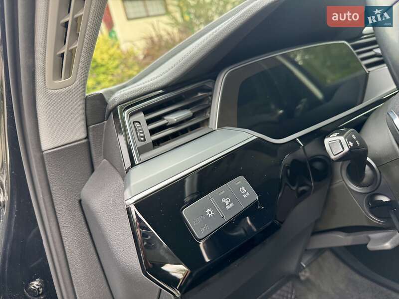 Позашляховик / Кросовер Audi e-tron 2020 в Дрогобичі