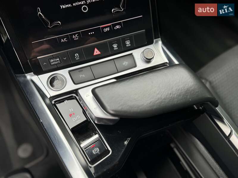 Позашляховик / Кросовер Audi e-tron 2020 в Дрогобичі