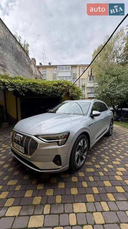 Позашляховик / Кросовер Audi e-tron 2022 в Львові фото 3 Позашляховик / Кросовер Audi e-tron 2022 в Львові