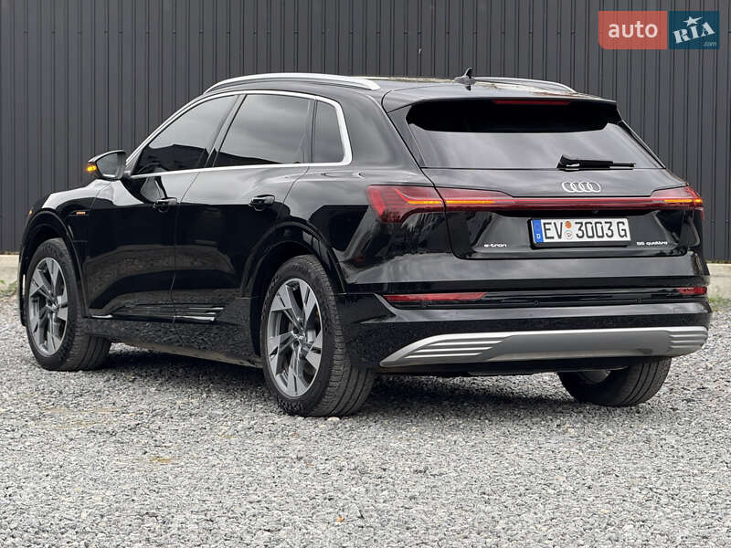Позашляховик / Кросовер Audi e-tron 2019 в Дрогобичі