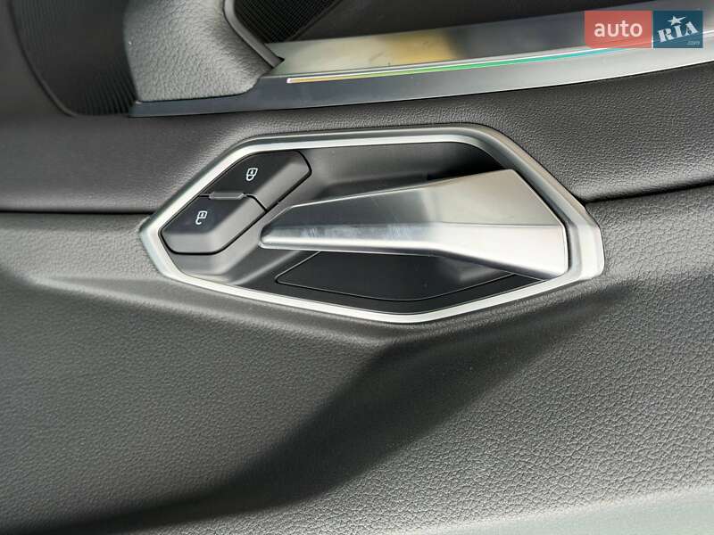 Позашляховик / Кросовер Audi e-tron 2019 в Кривому Розі фото 41 Позашляховик / Кросовер Audi e-tron 2019 в Кривому Розі