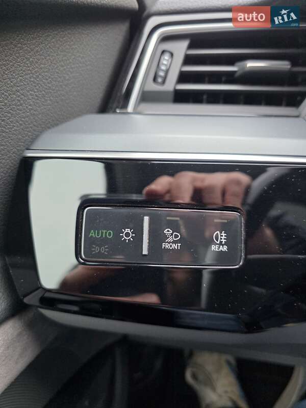 Внедорожник / Кроссовер Audi e-tron 2020 в Тернополе фото 27 Внедорожник / Кроссовер Audi e-tron 2020 в Тернополе