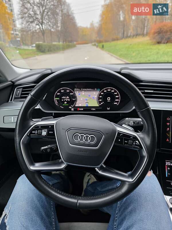 Внедорожник / Кроссовер Audi e-tron 2020 в Тернополе фото 41 Внедорожник / Кроссовер Audi e-tron 2020 в Тернополе