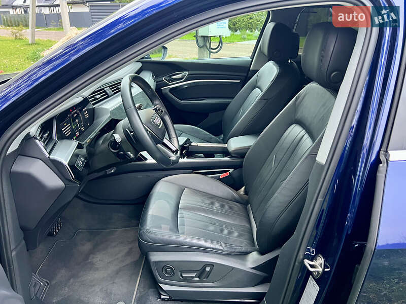 Внедорожник / Кроссовер Audi e-tron 2021 в Киеве фото 20 Внедорожник / Кроссовер Audi e-tron 2021 в Киеве